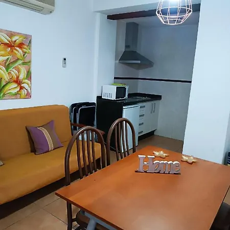 Appartement Corrala De San Anton. Sencillo En Pleno Centro