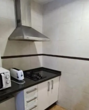 Apartamento Corrala De San Anton. Sencillo En Pleno Centro